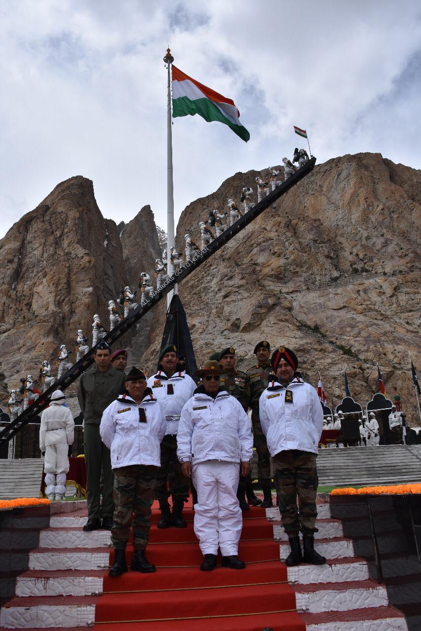 RM visits Siachen